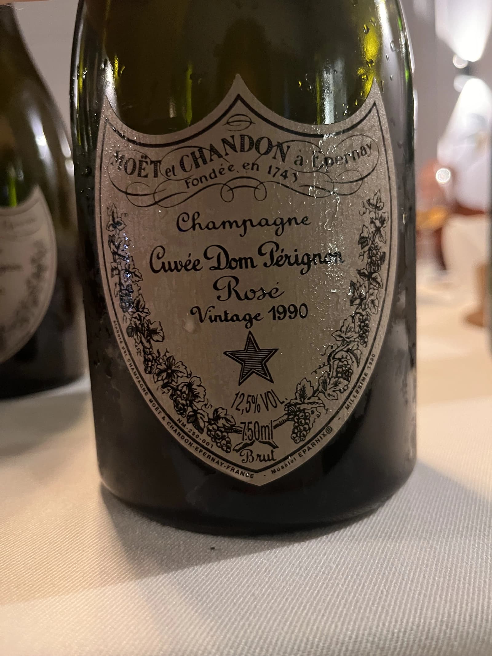 Moët & Chandon Dom Pérignon Rosé Brut 1990